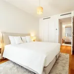 Apartmán Bayline Algarve Spa, Beachfront & Lagoon View Armação de Pêra