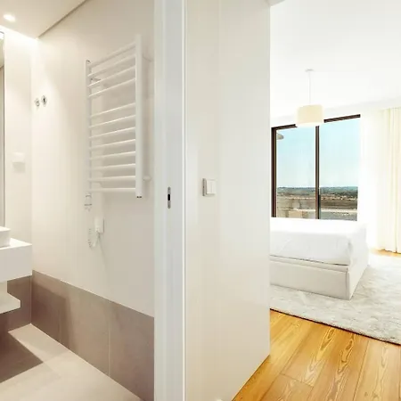 Bayline Algarve Spa, Beachfront & Lagoon View 公寓 *